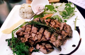 お肉料理